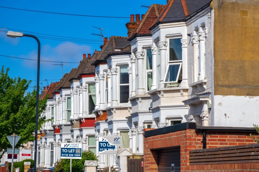 Reading Council’s New Landlord Licensing Rules implemented, aimed at improving rental standards and protecting tenants.
